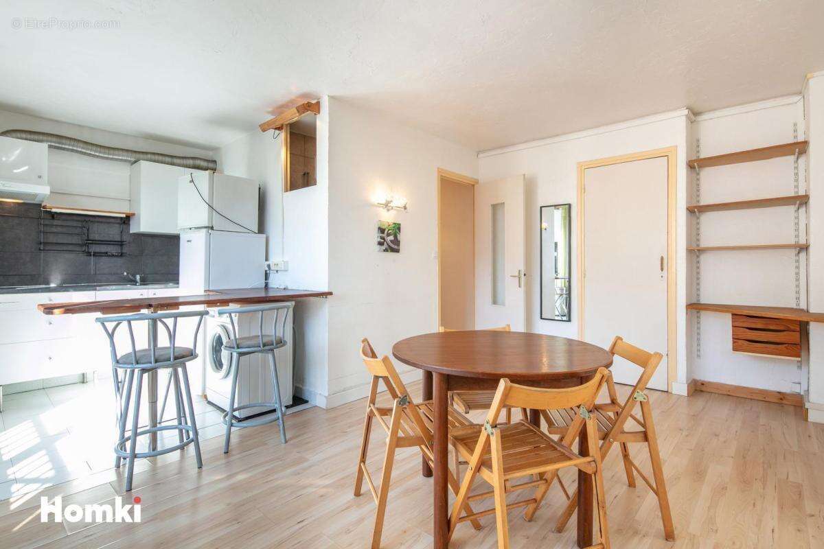 Appartement à FONTAINE