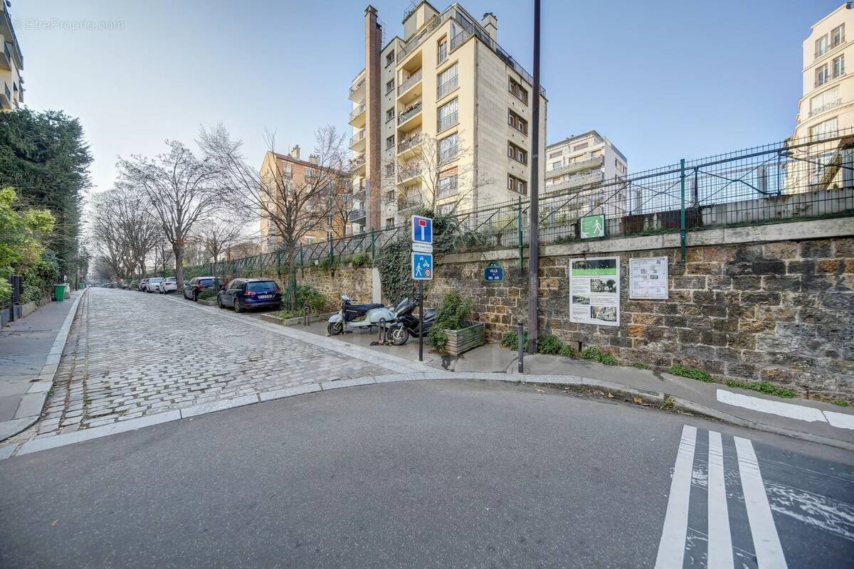 Appartement à PARIS-12E