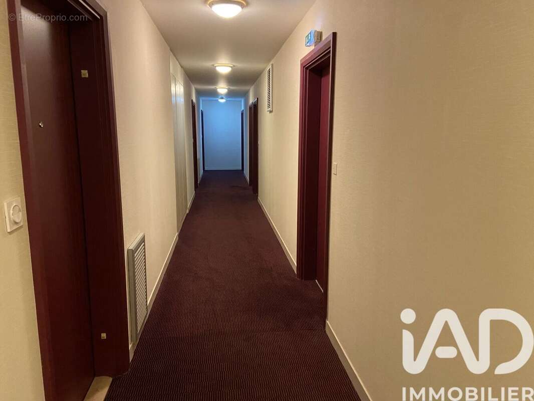 Photo 7 - Appartement à SAINT-FARGEAU-PONTHIERRY