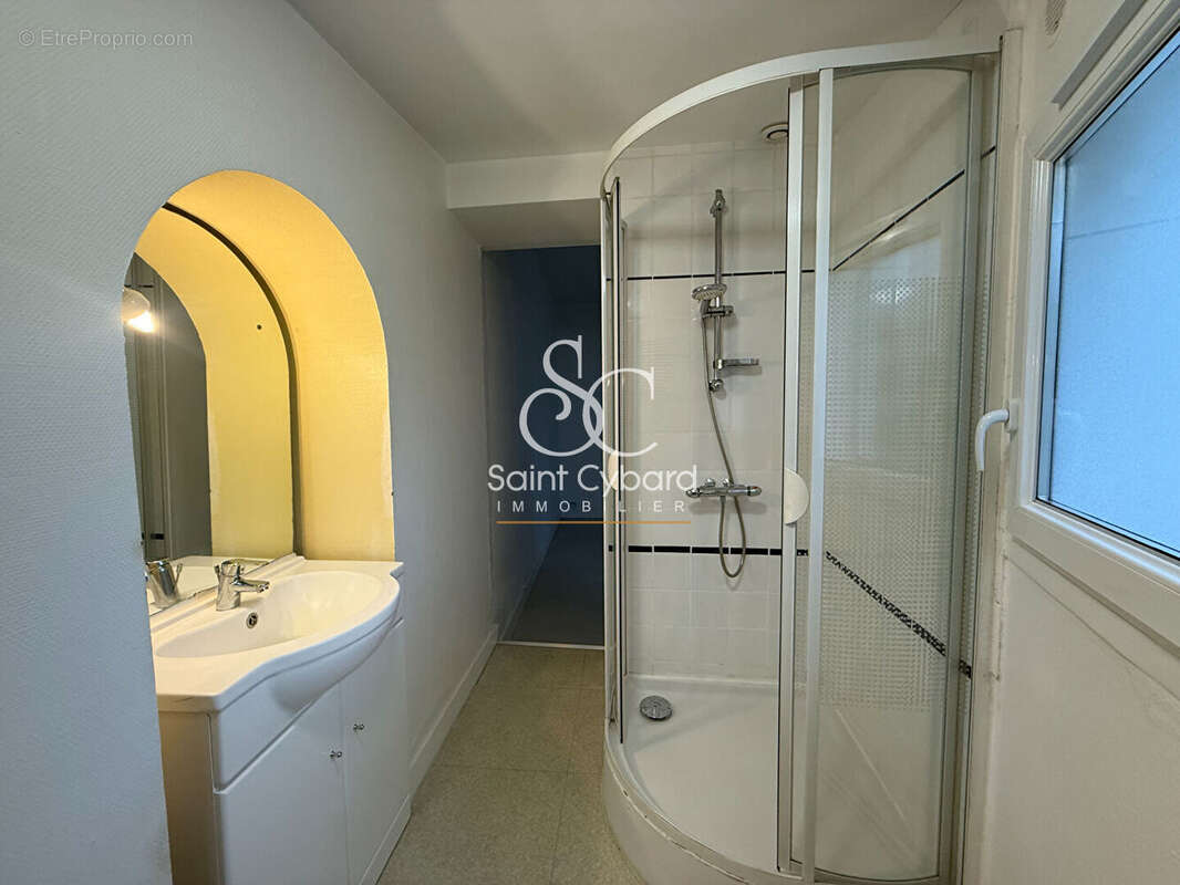 Maison à L&#039;ISLE-D&#039;ESPAGNAC