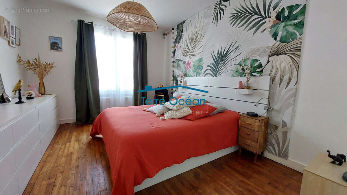 Maison 130 m² à Royan  - photo 8