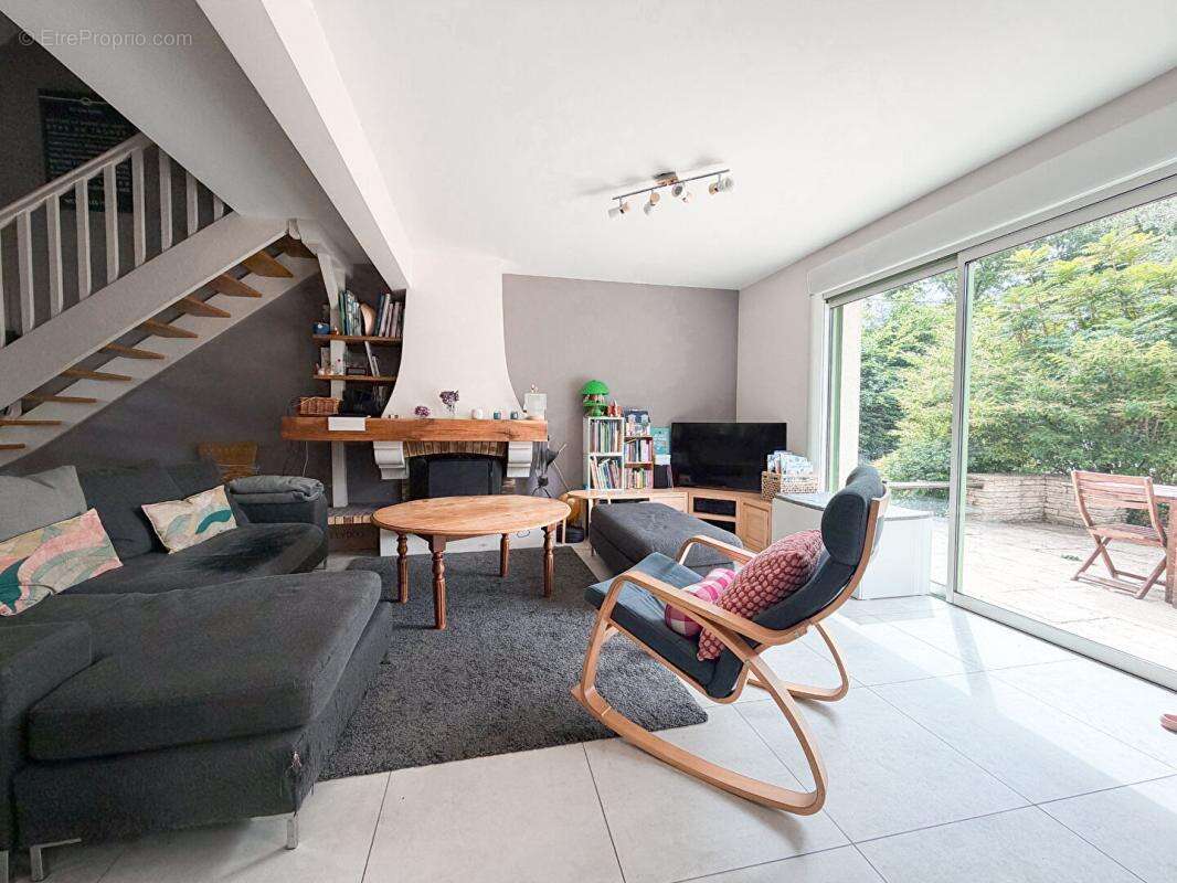 Maison à LA CHAPELLE-SUR-ERDRE