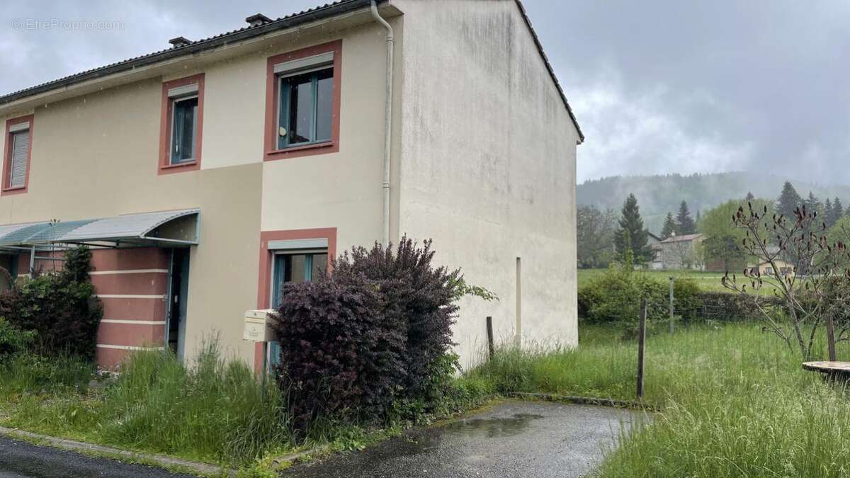 Maison à MARAT
