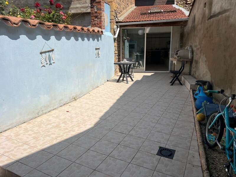 Maison à PONTCHARRA-SUR-TURDINE