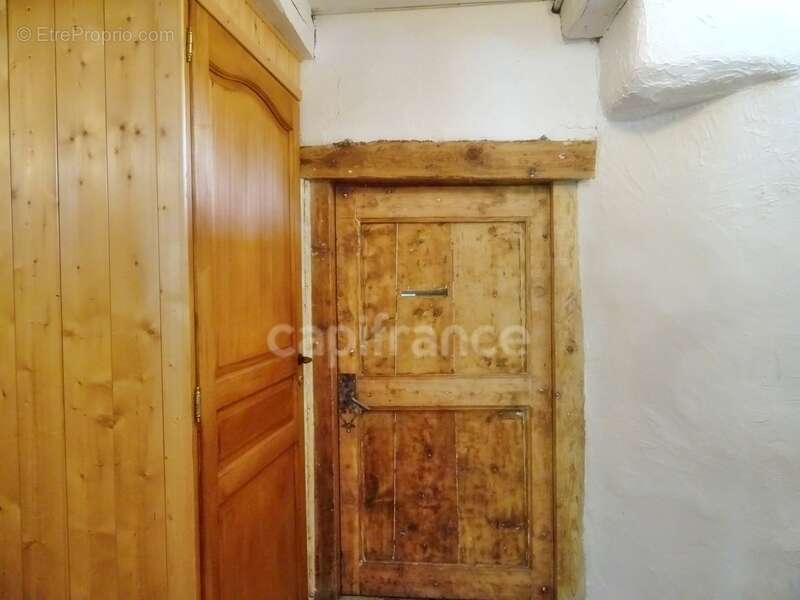 En Savoie (73), à vendre Vallée de La Maurienne, maison P8 rénovée, cave, voutes, terrain, combles, stations de ski, 3 vallées - photo 26