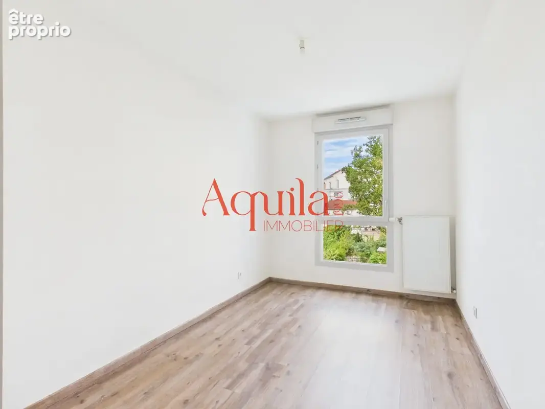 Appartement 61 m² à Villeurbanne  - photo 8
