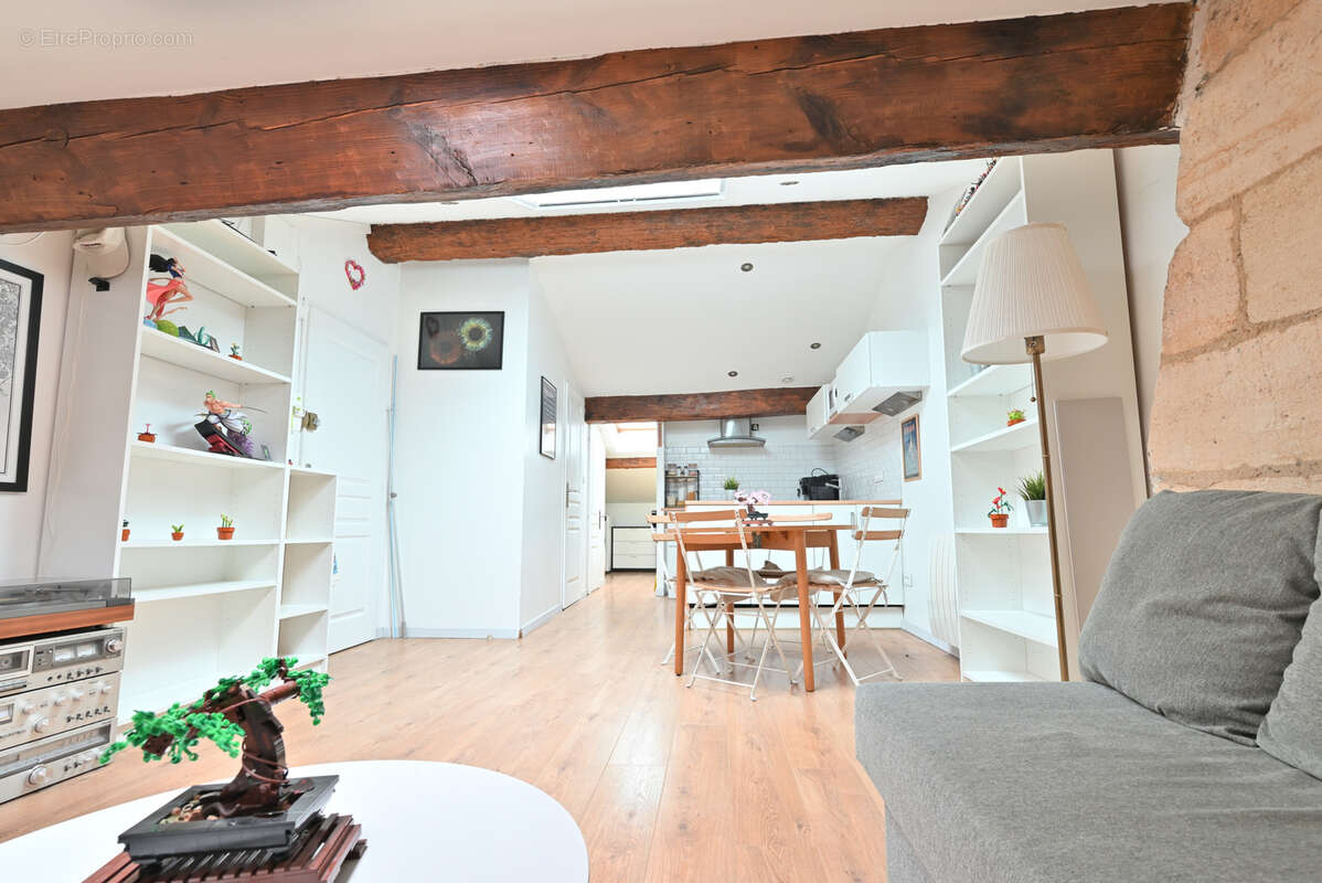 Appartement à BORDEAUX