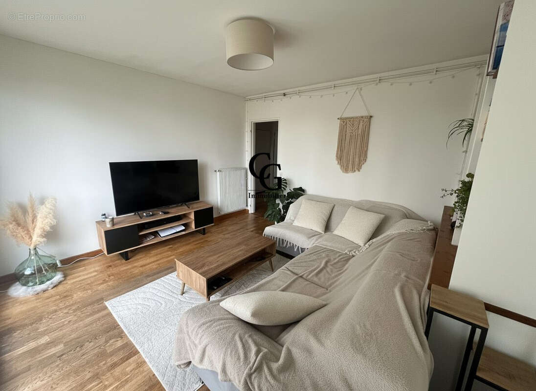 Appartement à REZE