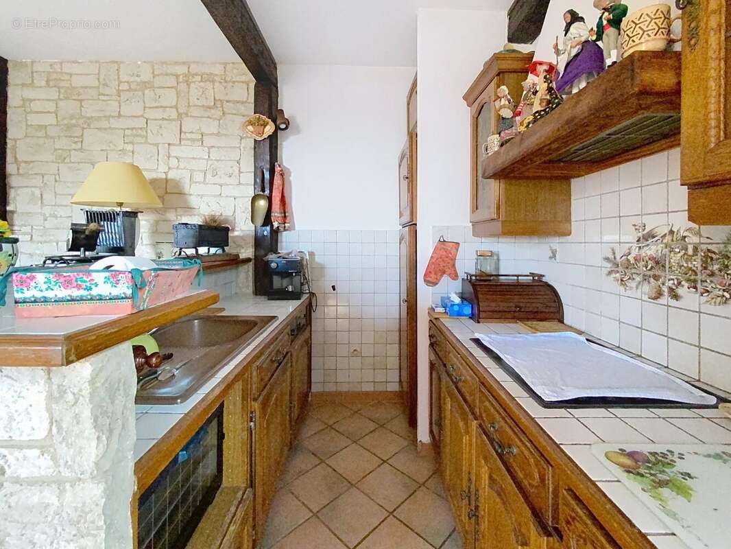 Maison à PEILLE