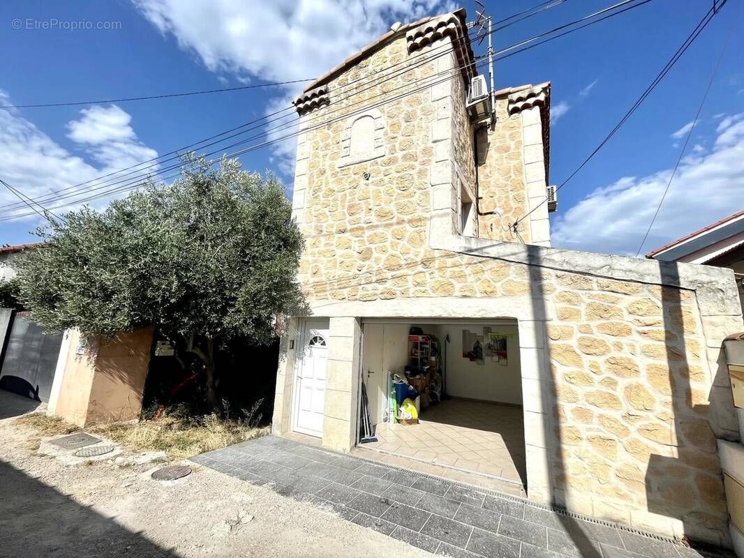 Maison à MARSEILLE-10E