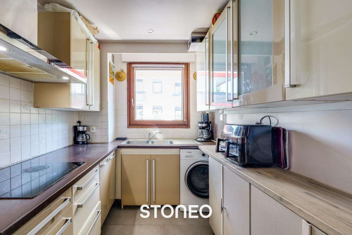 Appartement à ISSY-LES-MOULINEAUX