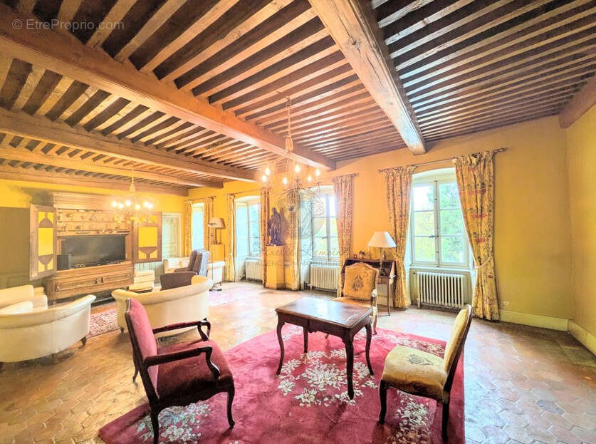 Maison à BUSSEOL