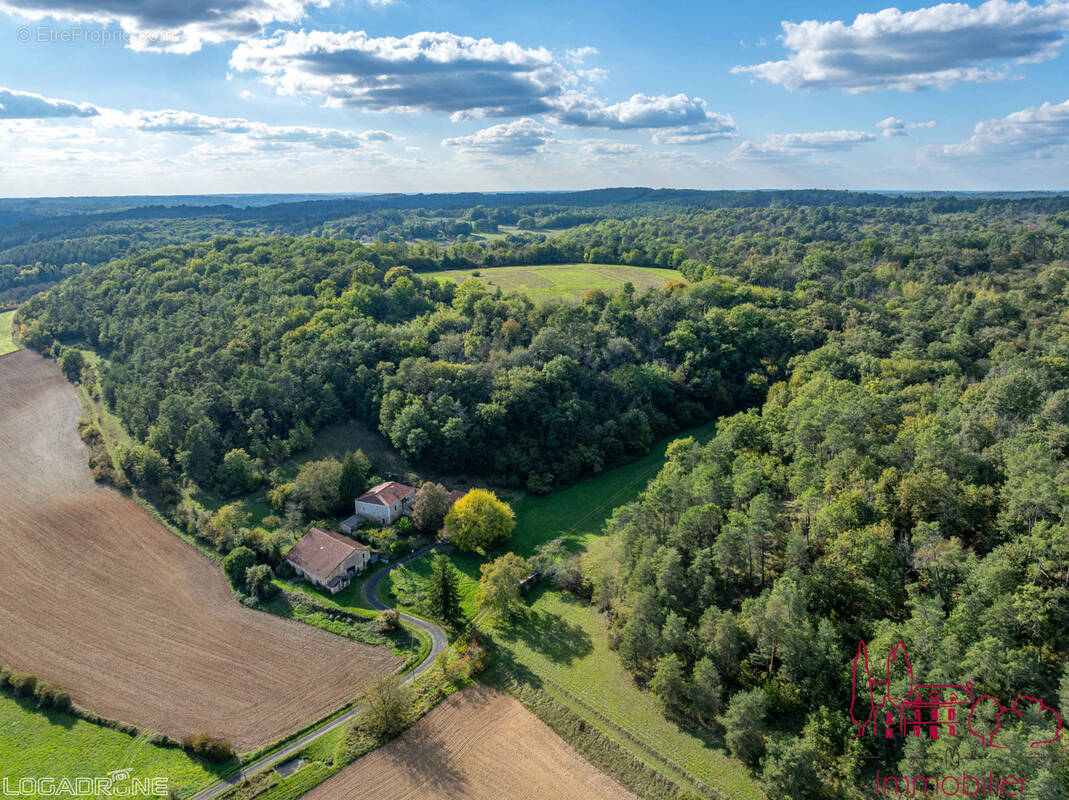 Maison à VILLAMBLARD