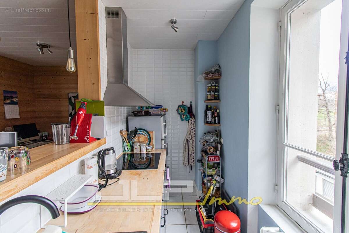 Appartement à SAINT-GERVAIS-LES-BAINS