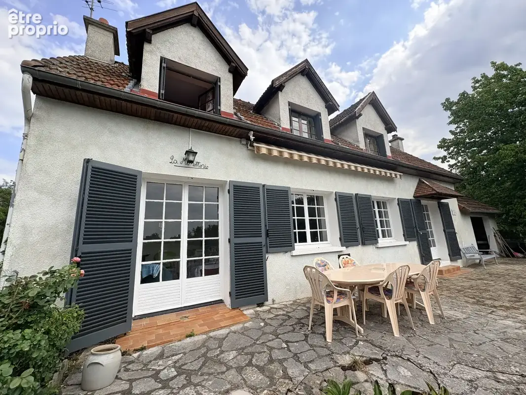 Photo Maison à Escurolles au prix de 148 400€