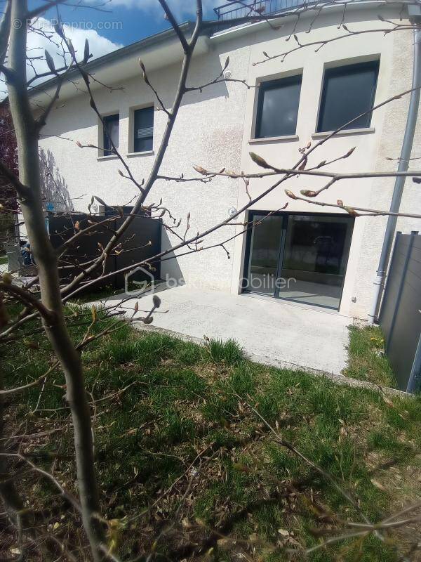 Appartement à SAONE