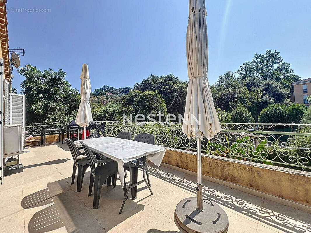 VALLAURIS - Maison - 230m² - Terrain 525m² - Projet promoteur - Hauteur autorisé - Proche commodités - photo 12
