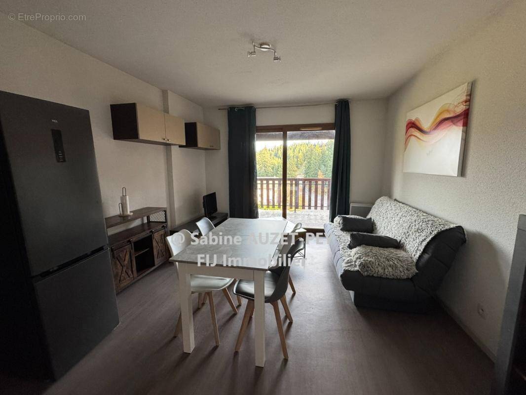 Appartement à SELONNET