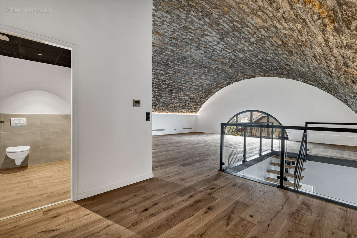 Appartement à AIX-LES-BAINS