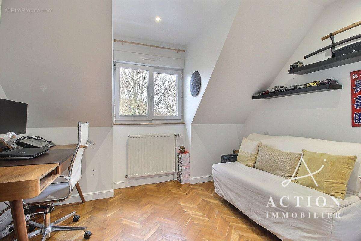 Maison à LYS-LEZ-LANNOY