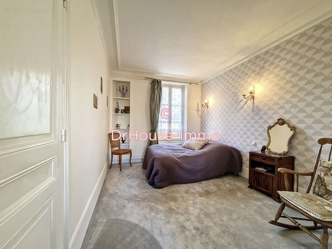 Appartement à LE BOURGET
