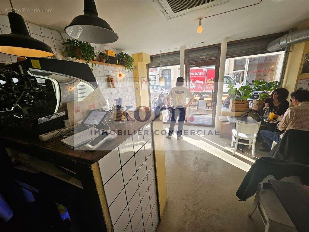 Commerce à PARIS-10E