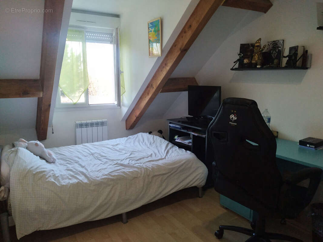 Appartement à MEZIERES-SUR-SEINE