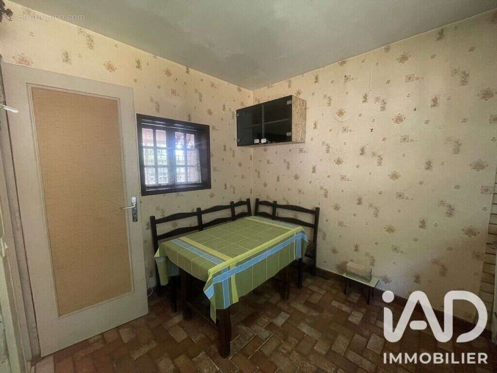 Maison 122 m² à Saint-Vran  - photo 7
