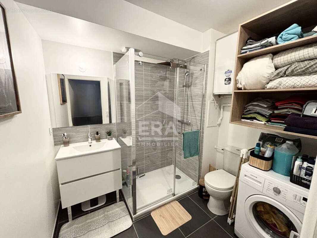 Appartement à EMERAINVILLE