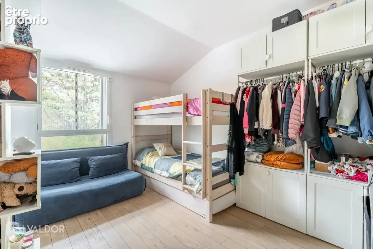 Maison contemporaine 123m2 - T5 - 4 chambres - jardin 202m2 - photo 10