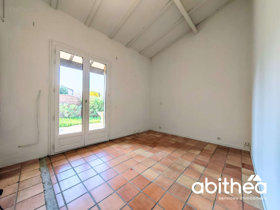 Un cocon lumineux à l’Épinette : confort moderne, jardin intime et charme à personnaliser - photo 8