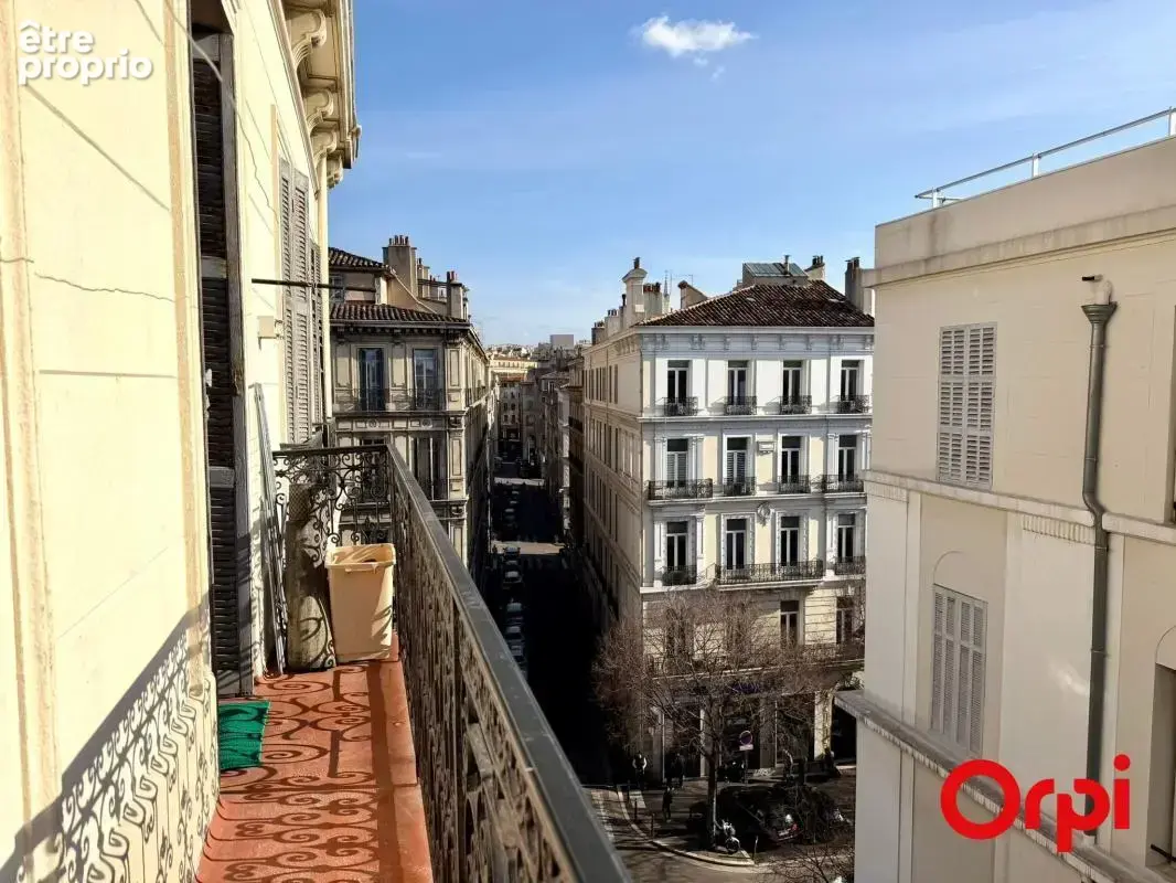 T4 de charme avec balcons et chambres de bonne – 128 m² – Saint-Charles / Le Chapitre (13001) - photo 10