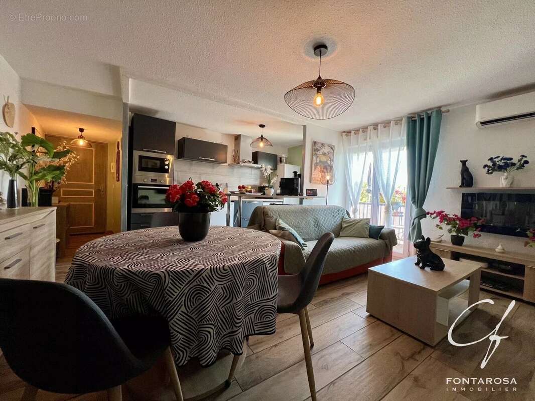 Appartement à FREJUS
