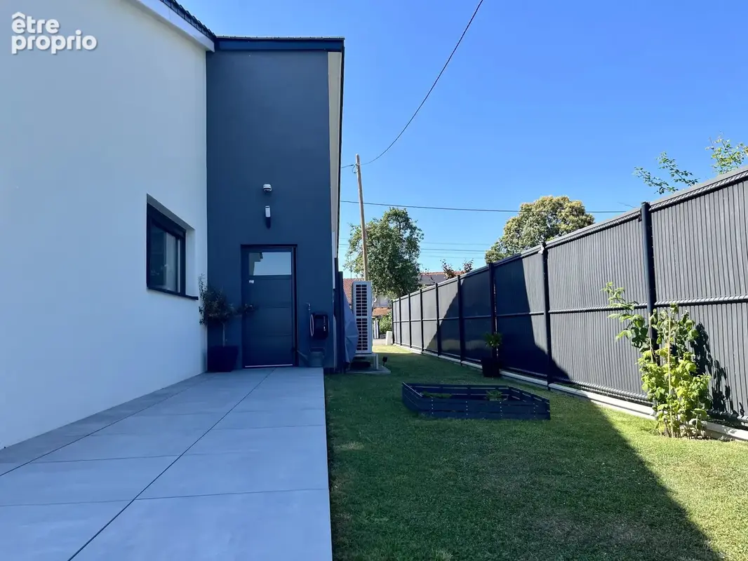 Maison individuelle 150m² - F5 sur 6,04 ares - photo 14