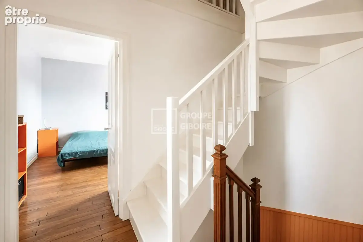 A VENDRE - EXCLUSIVITE GIBOIRE - RENNES Sainte-Thérèse - Métro Jacques Cartier - Maison  d'environ 110m² habitables et 130m² au  - photo 9