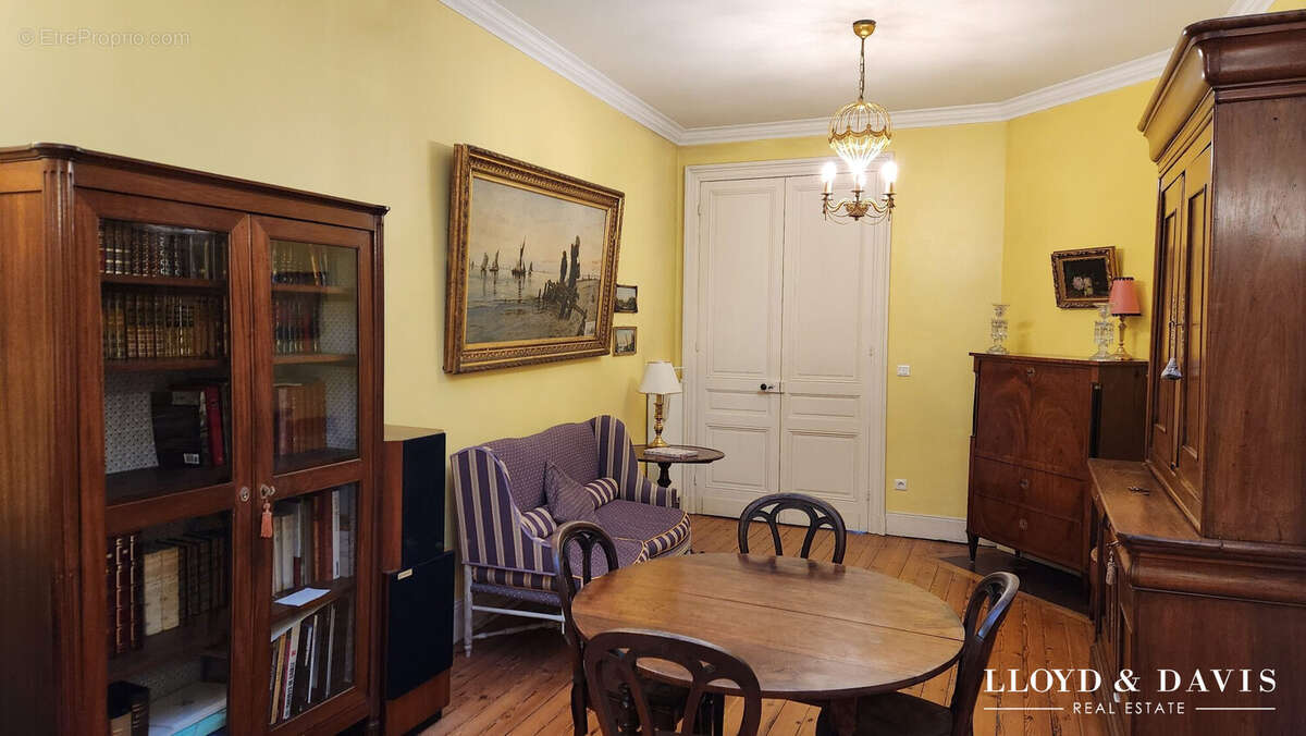 Appartement à BORDEAUX