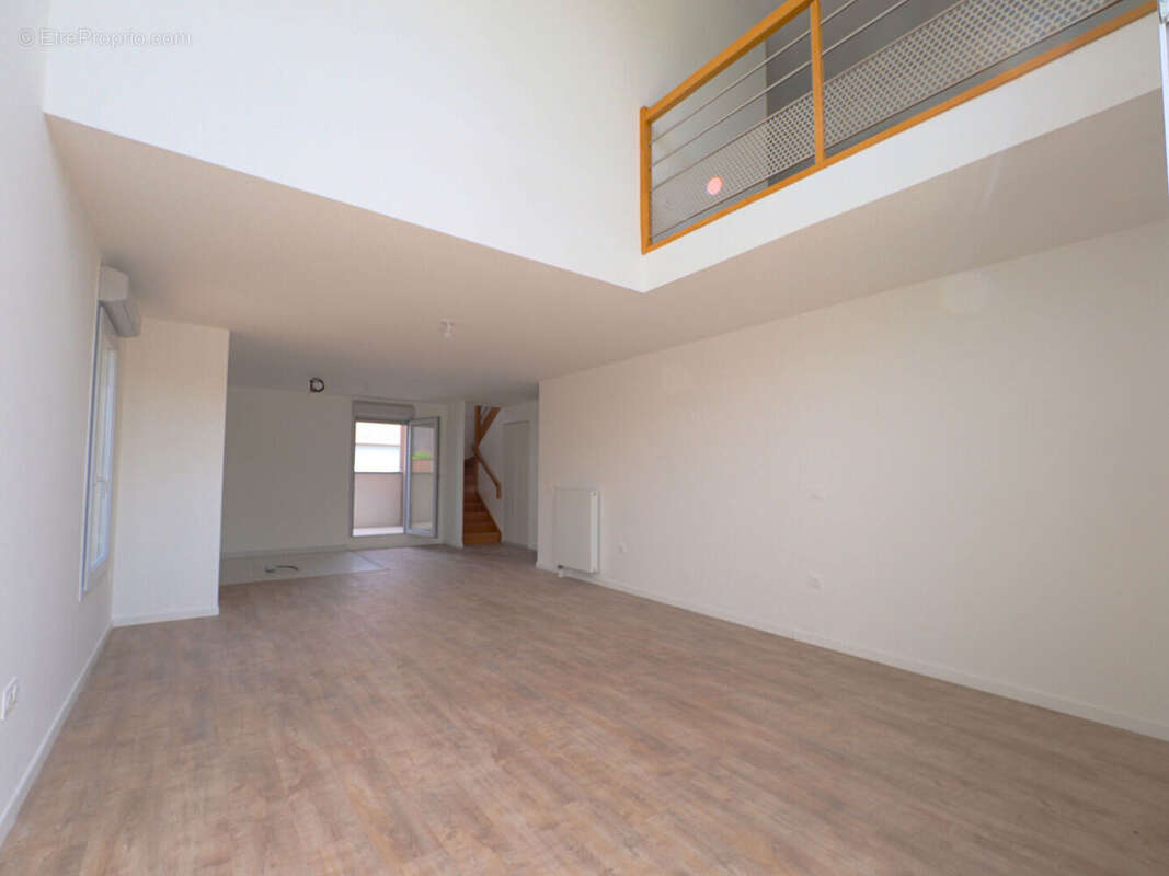 Appartement à ROMAINVILLE