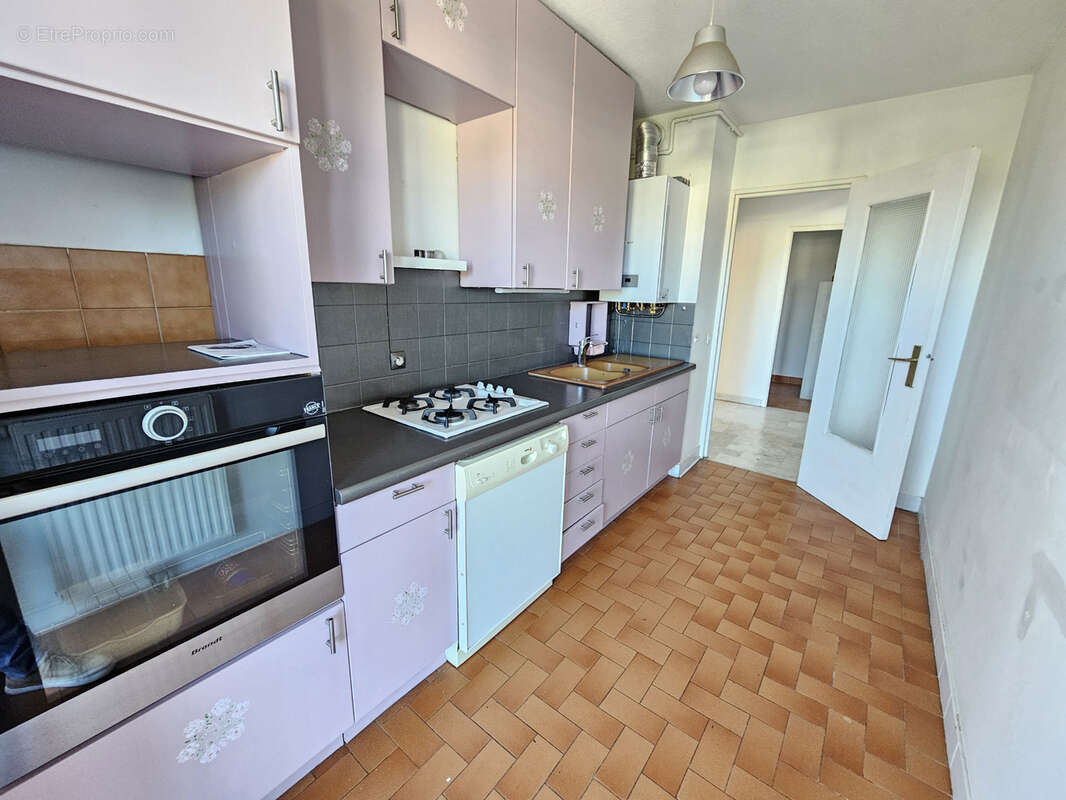 Appartement à HYERES
