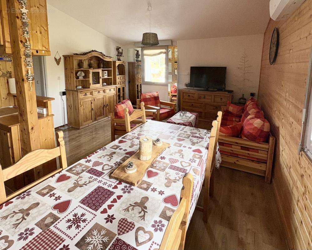 Appartement à FONT-ROMEU-ODEILLO-VIA