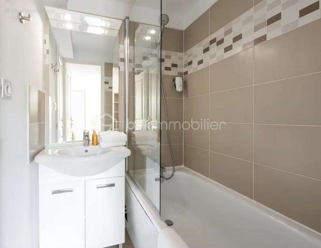 Maison à MANDELIEU-LA-NAPOULE