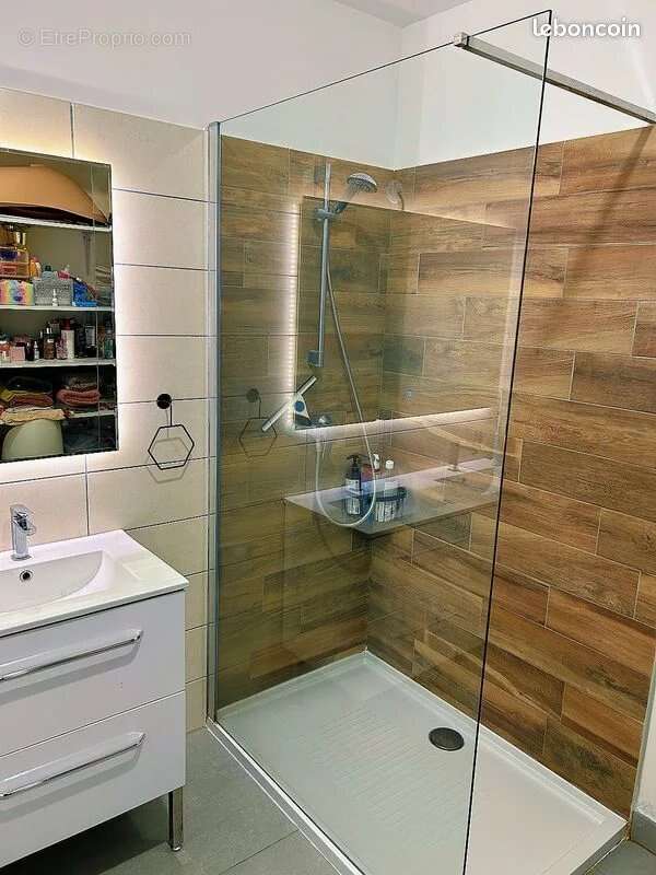 Appartement à SANTA-MARIA-DI-LOTA