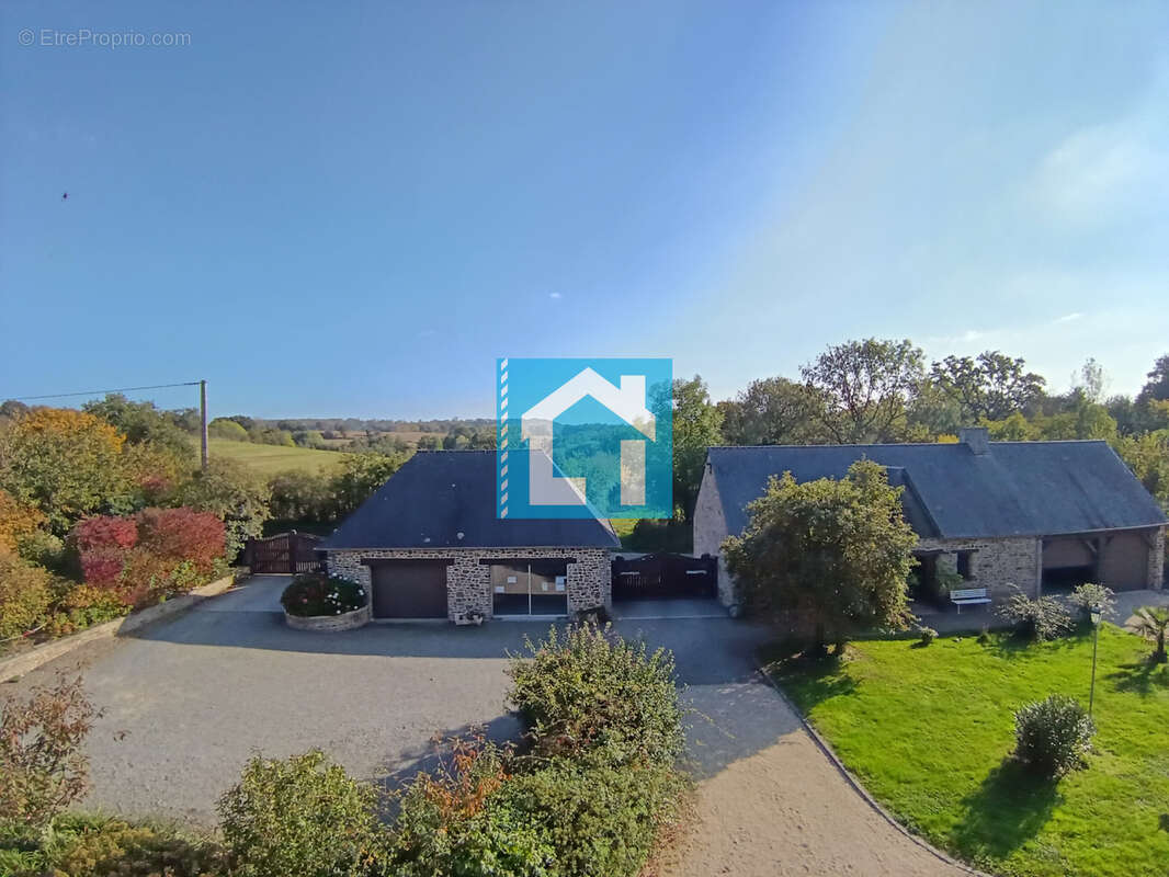 Maison à SAINT-AUBIN-DES-PREAUX