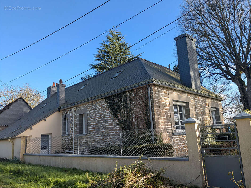 Maison à LANOUEE
