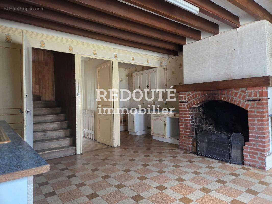 Maison ancienne avec jardin de 109 m² Secteur Novion-Porcien - photo 2