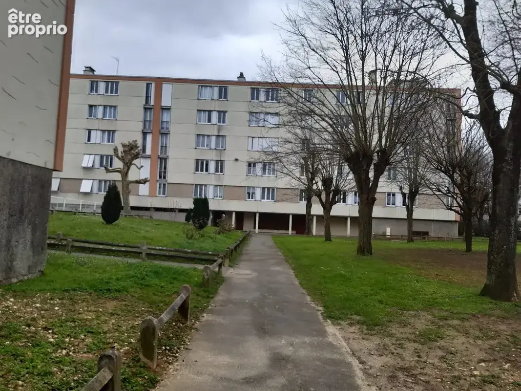 Appartement à VALENTON
