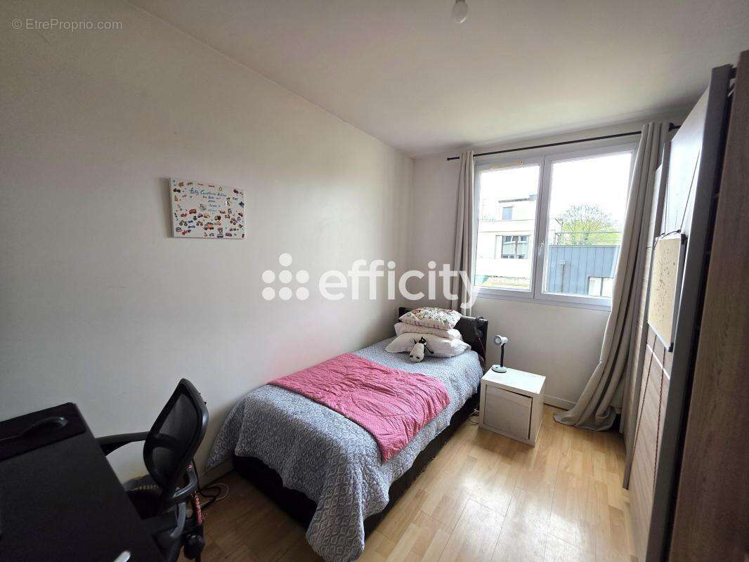Appartement à ISSY-LES-MOULINEAUX