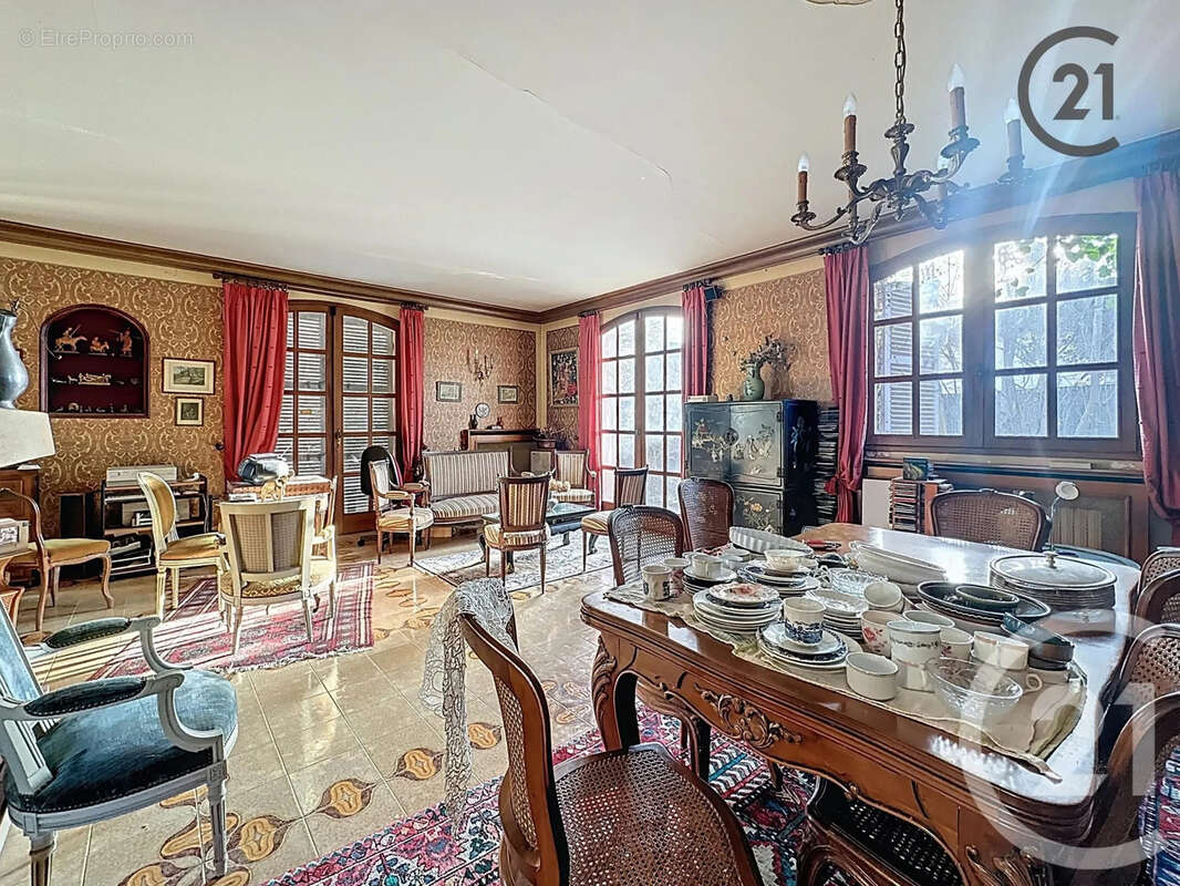 Maison à SAINT-ANDRE-LES-VERGERS