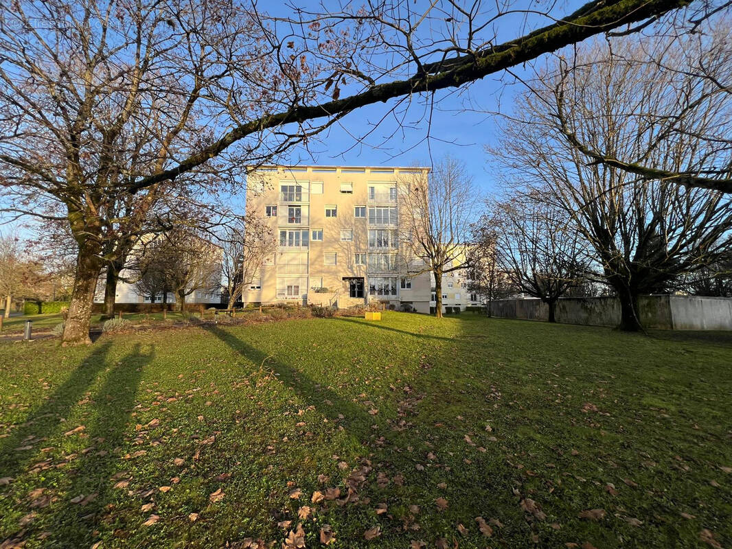 Appartement à QUETIGNY