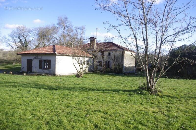Maison à LAGRAULET-DU-GERS