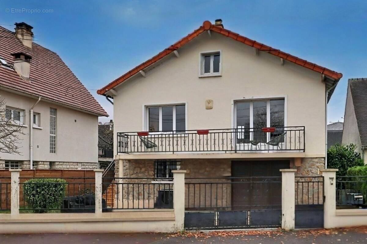 Photo 1 - Maison à SUCY-EN-BRIE